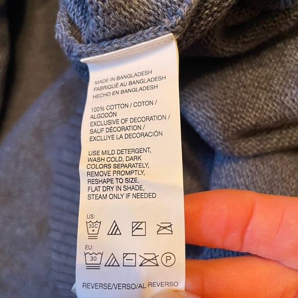 Izod Blue Patterned Men's Sweater - Picture 7 of 8